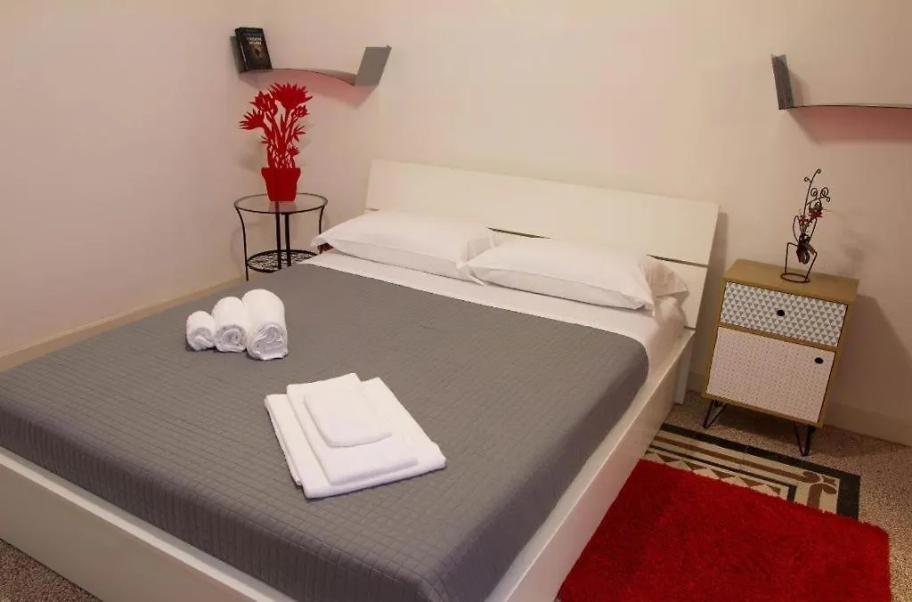 casa vacanze L'Altra Diaz Syracuse 0*,  Italia