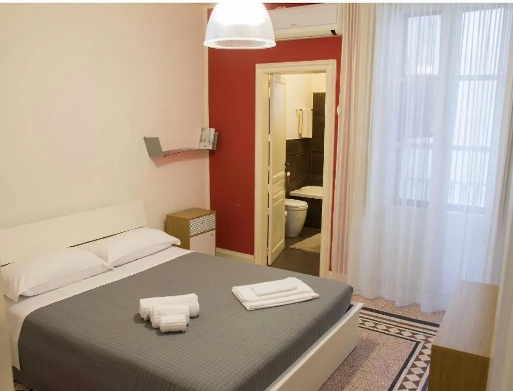 casa vacanze L'Altra Diaz Syracuse 0*,  Italia